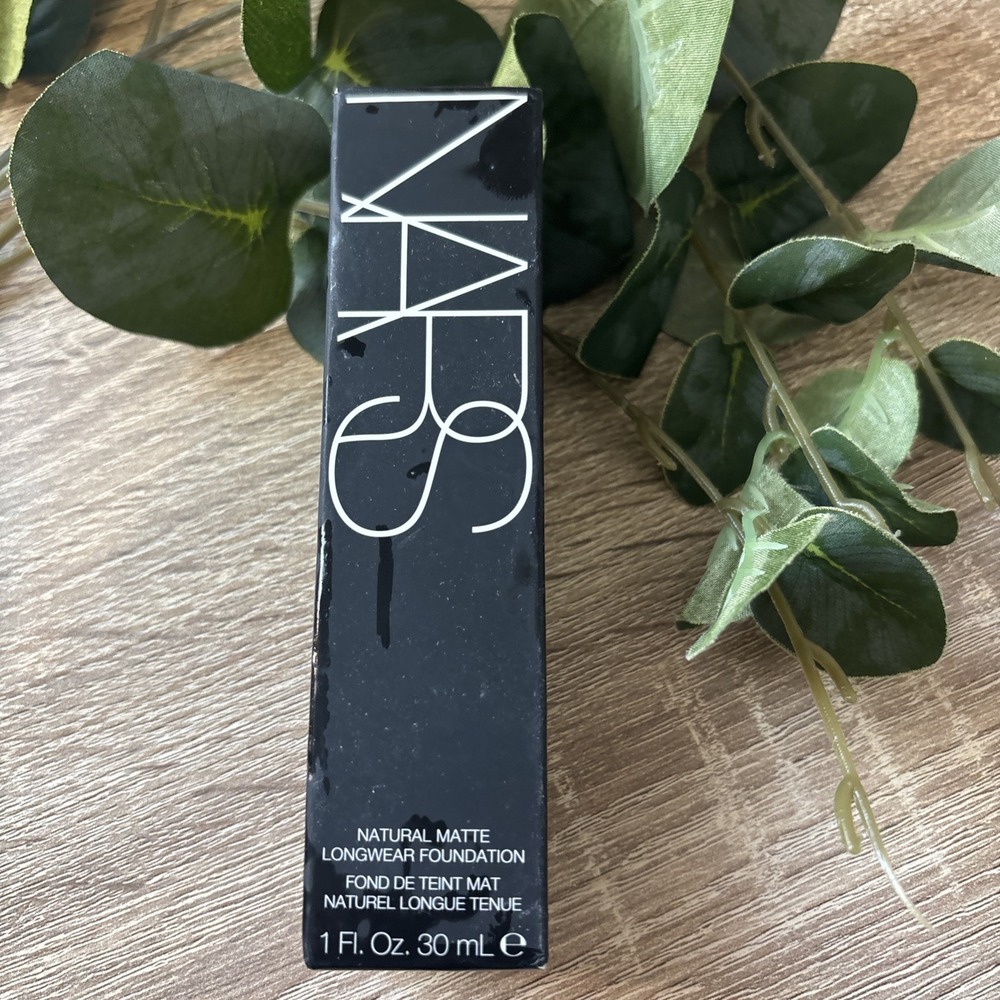 NARS Natural Radiant Longwear Full Coverage Foundation - M1 Punjab - 1 oz -